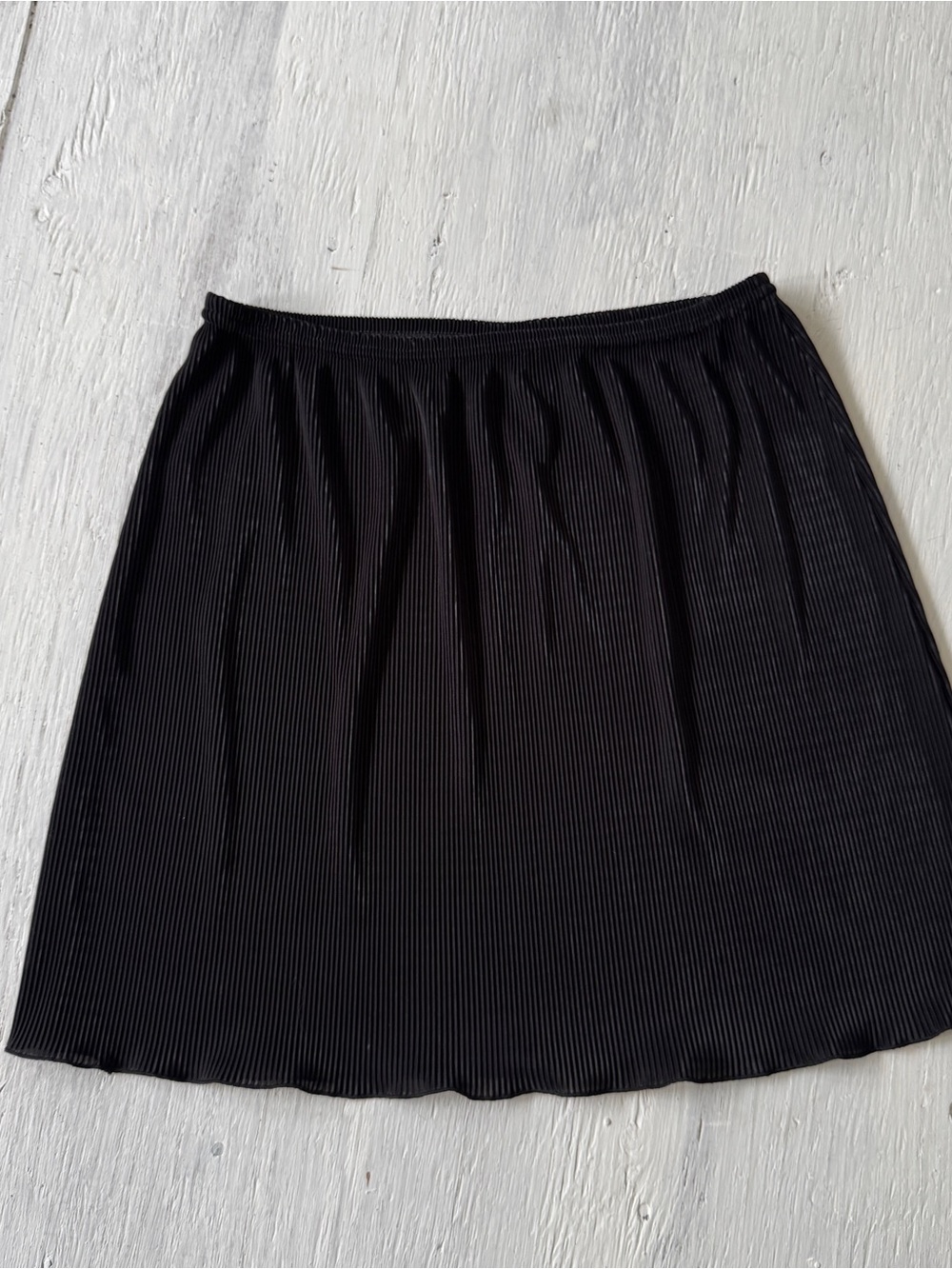 Vintage Black Pleated Slip Skirt | 90s Minimalist Y2K Midi Skirt Medium